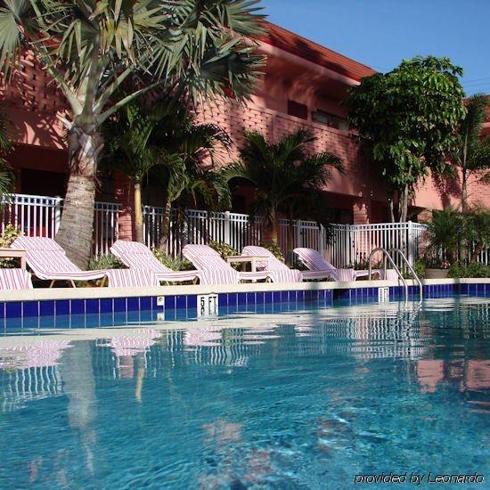 Away Inn Lauderdale-by-the-Sea Facilities photo